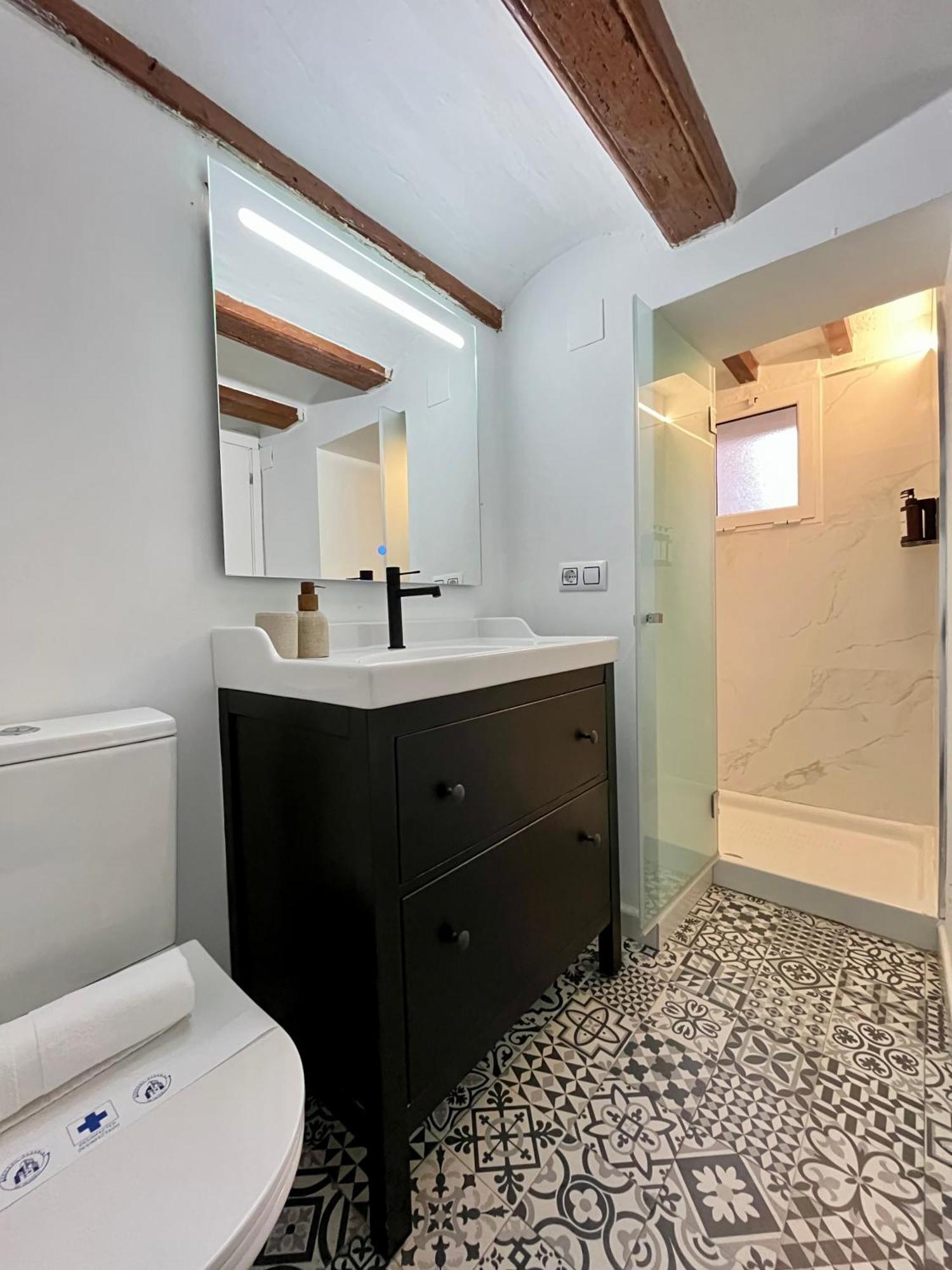 Werentvlc - Encantador Loft Casco Antiguo Valencia Exteriör bild